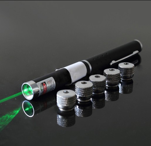 laserpointer stift Grün 100mW mit Aufsatz sterne